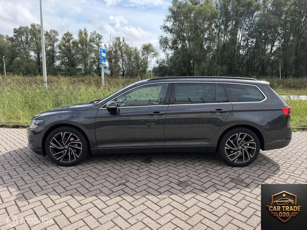 Volkswagen Passat 1.5 TSI LED uit 2024, foto 4