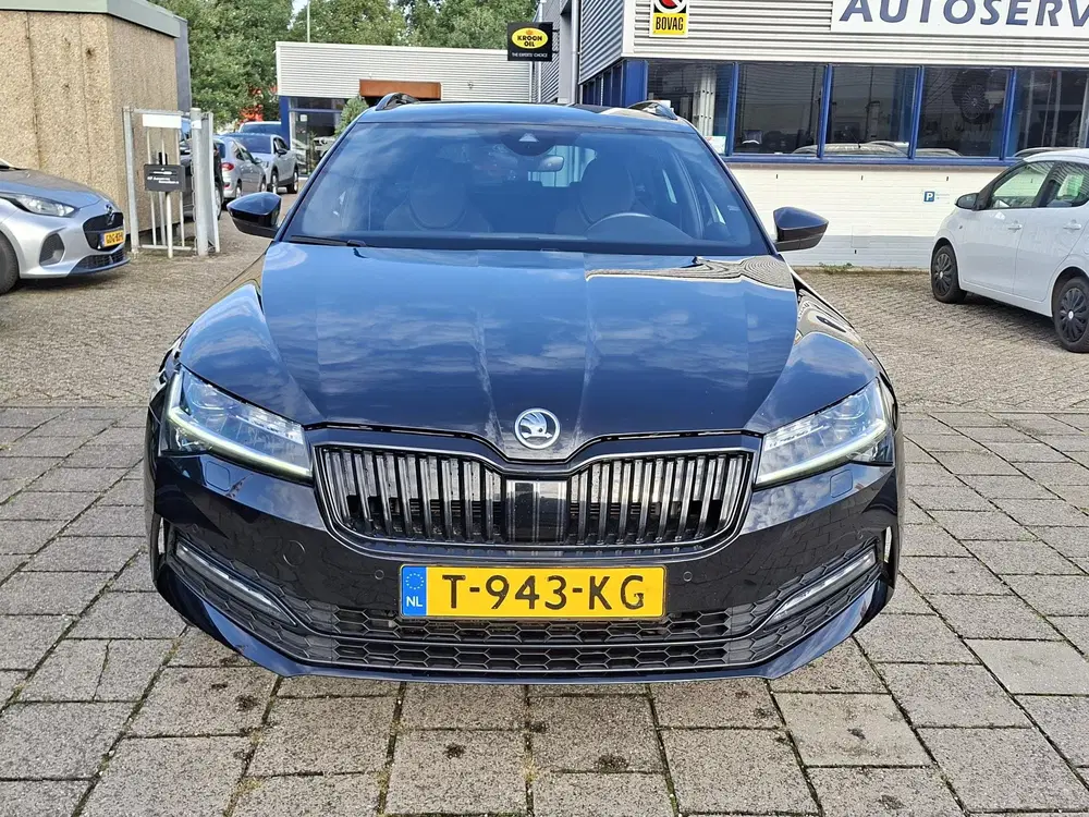 Skoda Superb 1.5 TSI ACT Sportline Business Carplay Sp uit 2023, foto 3