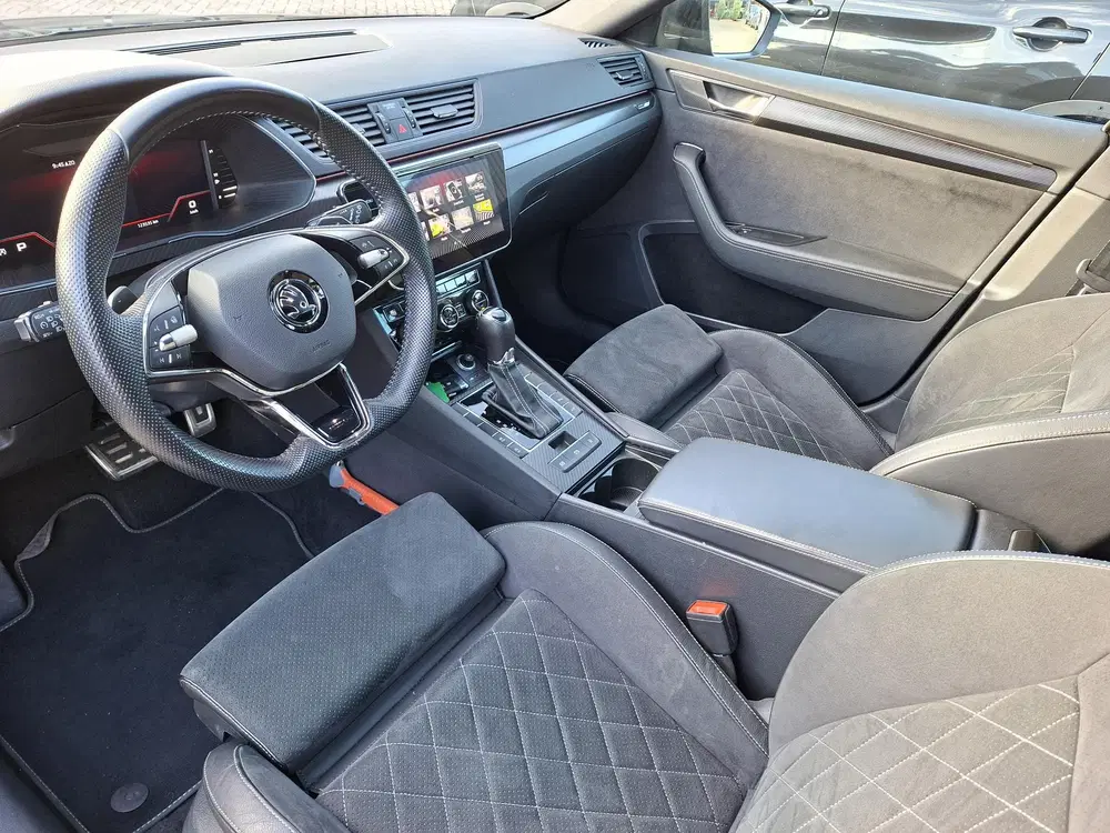 Skoda Superb 1.5 TSI ACT Sportline Business Carplay Sp uit 2023, foto 6