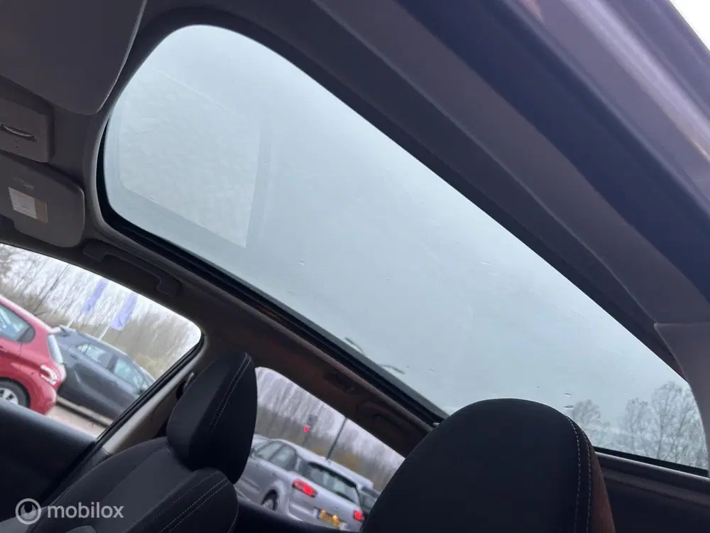 Nissan Qashqai 1.3 DIG-T Tekna * PANO DAK * NAVIGATIE * P uit 2020, foto 5