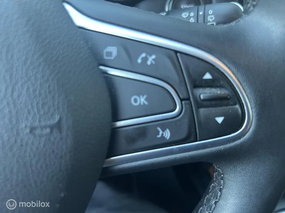 Renault Kadjar 1.3 TCe Black Edition * AUTOMAAT * NAVIGAT uit 2019, foto 14