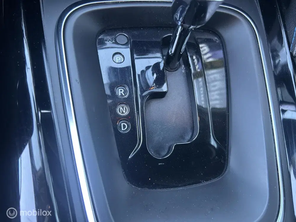 Renault Kadjar 1.3 TCe Black Edition * AUTOMAAT * NAVIGAT uit 2019, foto 3