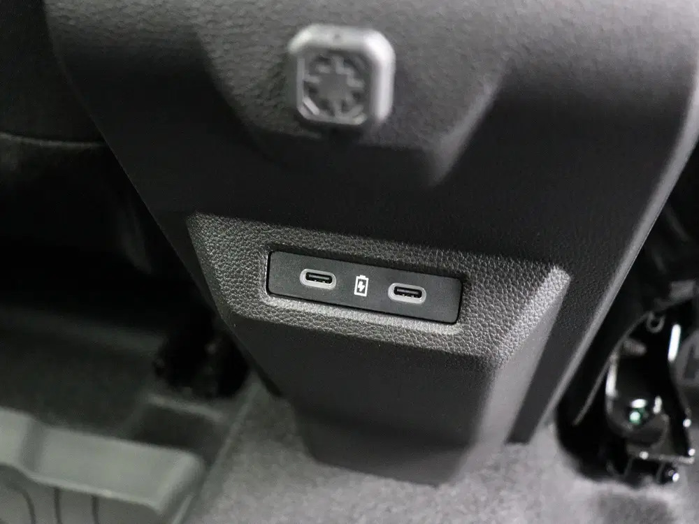 Dacia Duster mild hybrid 140pk extreme uit 2026, foto 4