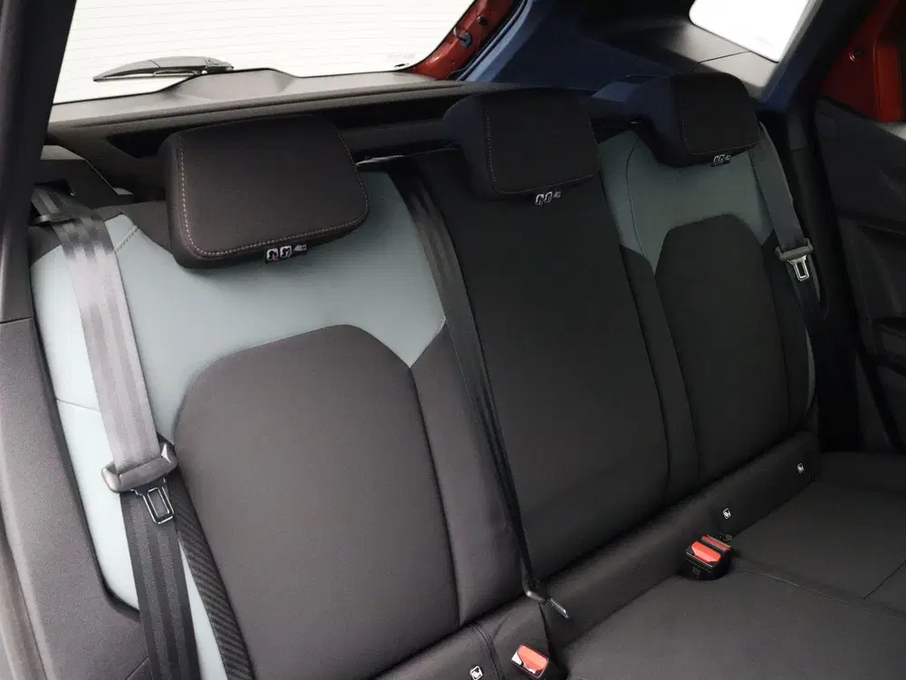 Dacia Duster mild hybrid 140pk extreme uit 2026, foto 9
