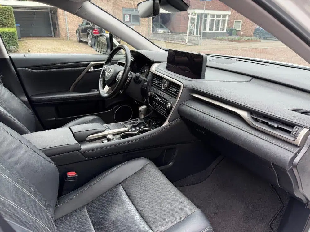 Lexus RX 450H 4WD PREMIUM AUTOMAAT uit 2021, foto 2