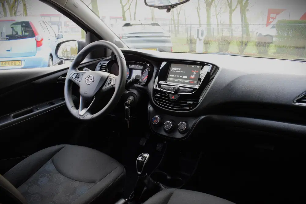 Opel Karl 1.0 Rocks Online Edition NAV uit 2019, foto 12