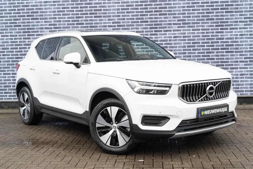 Volvo XC40 Plug-in Hybrid T4 Inscription Expression uit 2022, foto 4