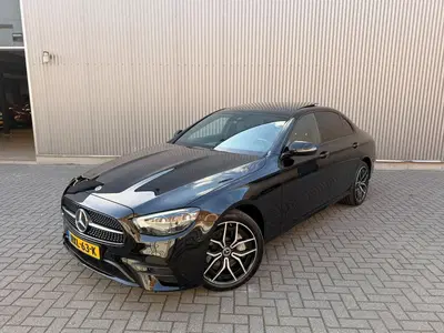 Mercedes-Benz E-Klasse 300 e 4MATIC Exclusive Line Panorama uit 2020