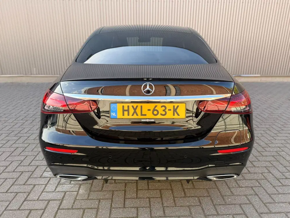 Mercedes-Benz E-Klasse 300 e 4MATIC Exclusive Line Panorama uit 2020, foto 5