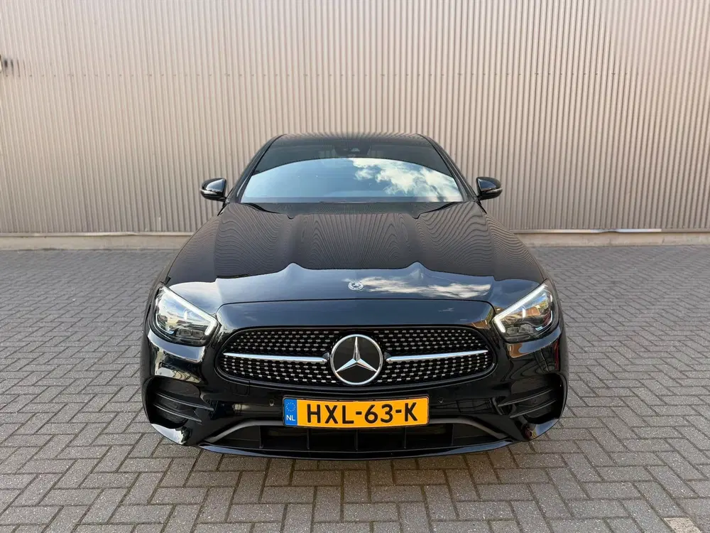 Mercedes-Benz E-Klasse 300 e 4MATIC Exclusive Line Panorama uit 2020, foto 7