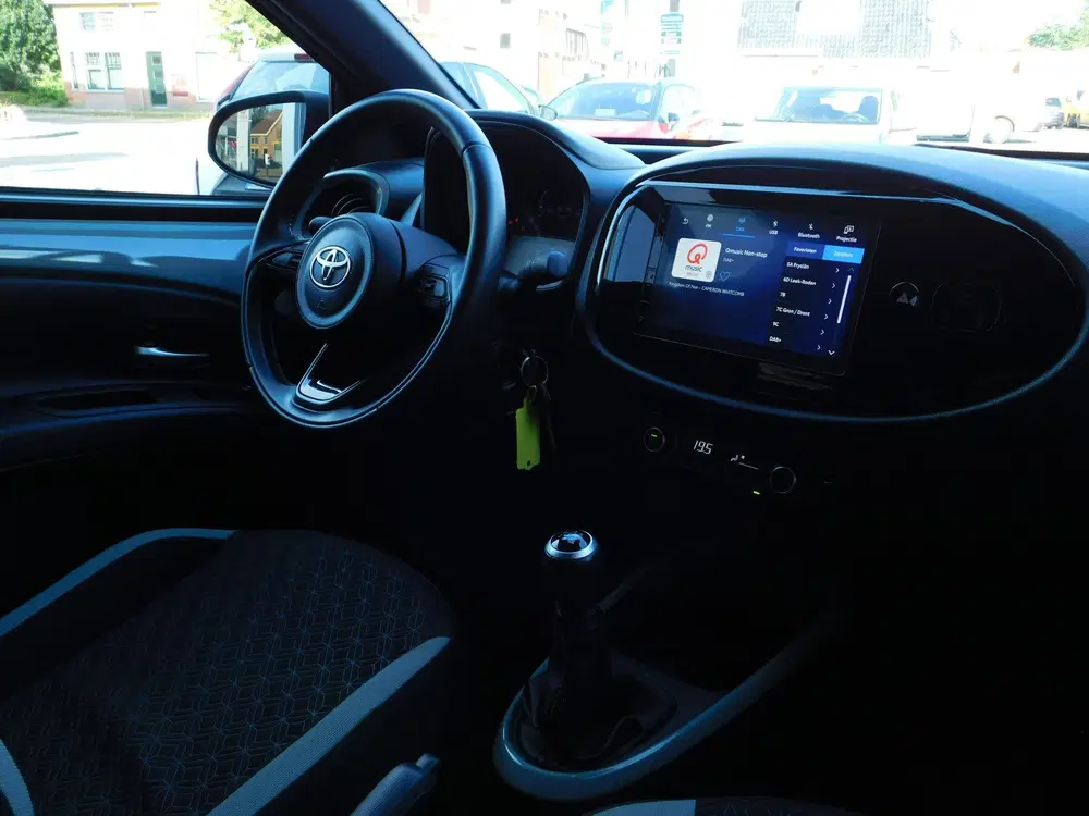 Toyota Aygo X 1.0 VVT-i MT Pulse Design Pack (bj 2024) uit 2024, foto 11