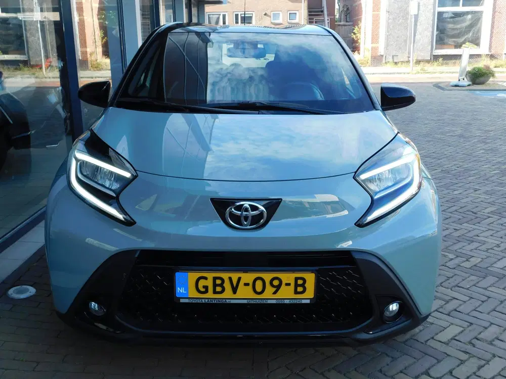 Toyota Aygo X 1.0 VVT-i MT Pulse Design Pack (bj 2024) uit 2024, foto 3