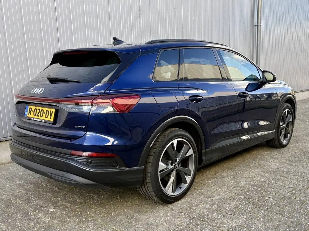 Audi Q4 e-tron 45 QUATTRO ADVANCED S-EDITION 77kWh SOH91% uit 2022, foto 2