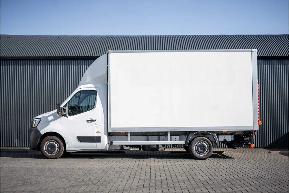 Renault Master *2.3dCi uit 2024, foto 5