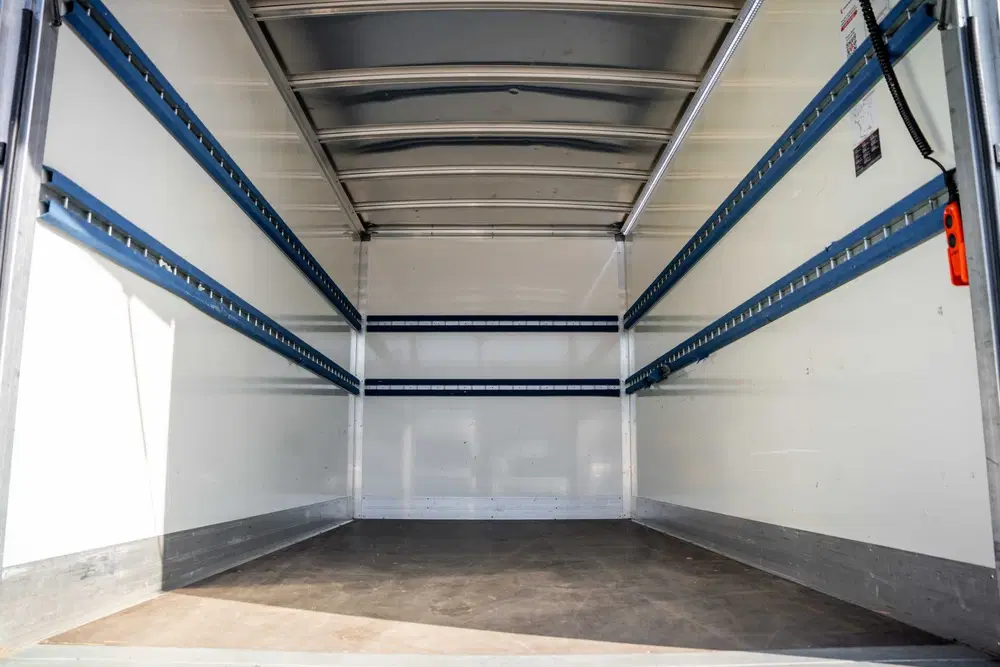 Renault Master *2.3dCi uit 2024, foto 9