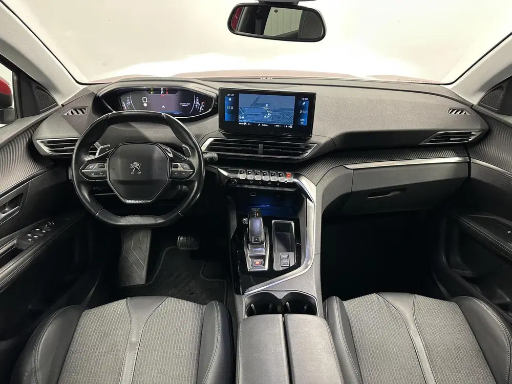 Peugeot 3008 1.2 PureTech Allure TREKHAAK NAVI CARPLAY uit 2021, foto 2