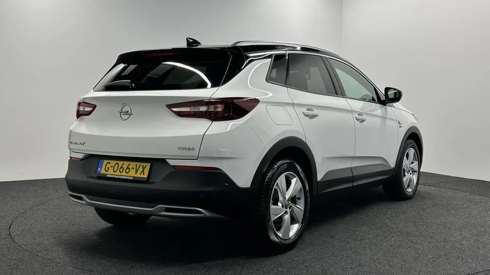 Opel Grandland 1.2 Turbo Innovation CAMERA NAVI LM CARPLA uit 2019, foto 5