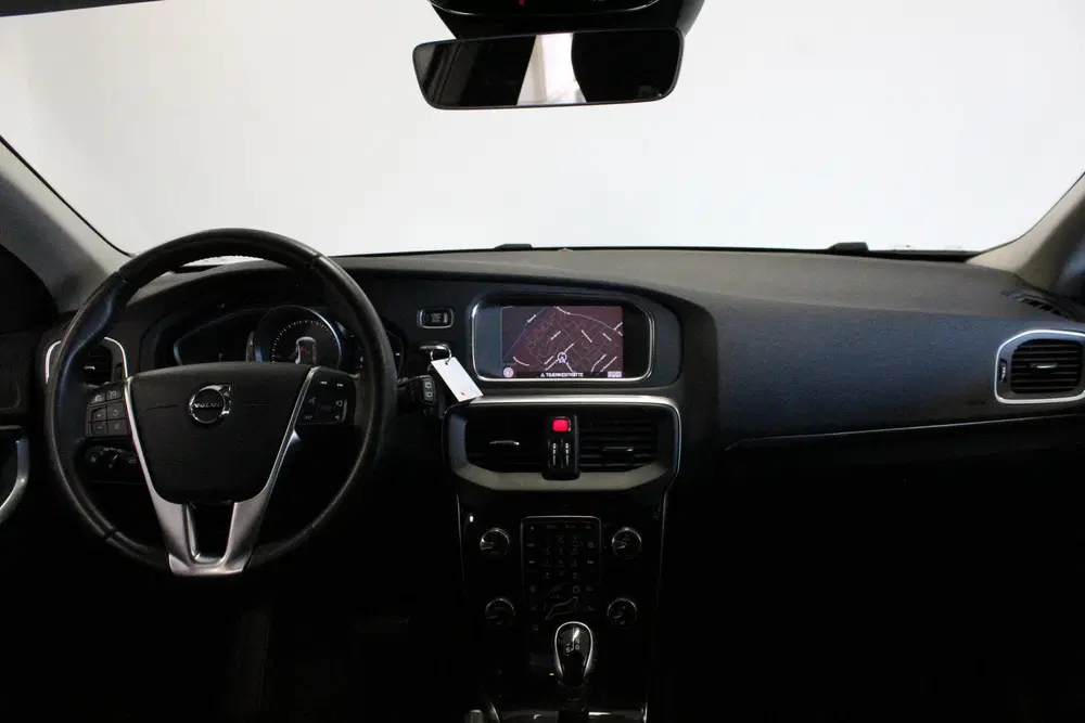 Volvo V40 1.5 T2 Polar+ AFN-TREKHAAK uit 2019, foto 12