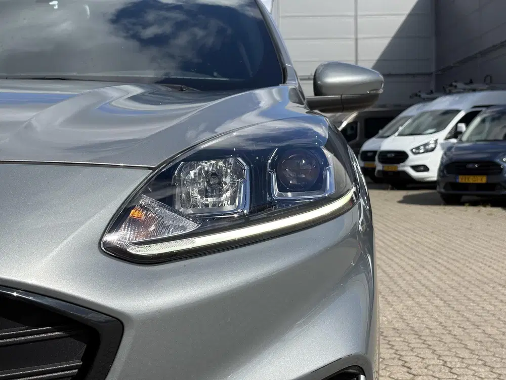 Ford Kuga 2.5 PHEV ST-Line uit 2024, foto 14