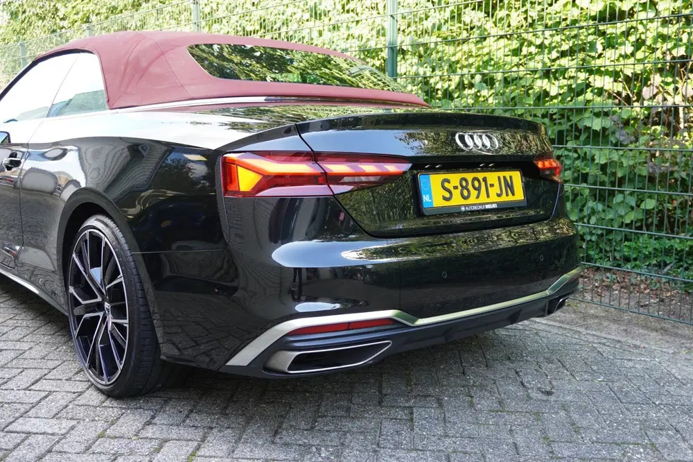 Audi A5 35 TFSI S edition Automaat uit 2023, foto 3