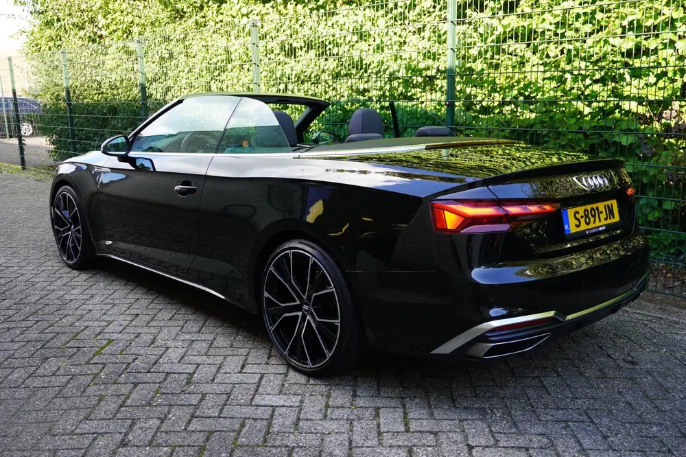 Audi A5 35 TFSI S edition Automaat uit 2023, foto 5