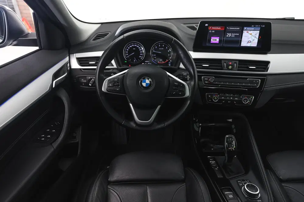 BMW X2 sDrive20i High Executive Automaat uit 2019, foto 3