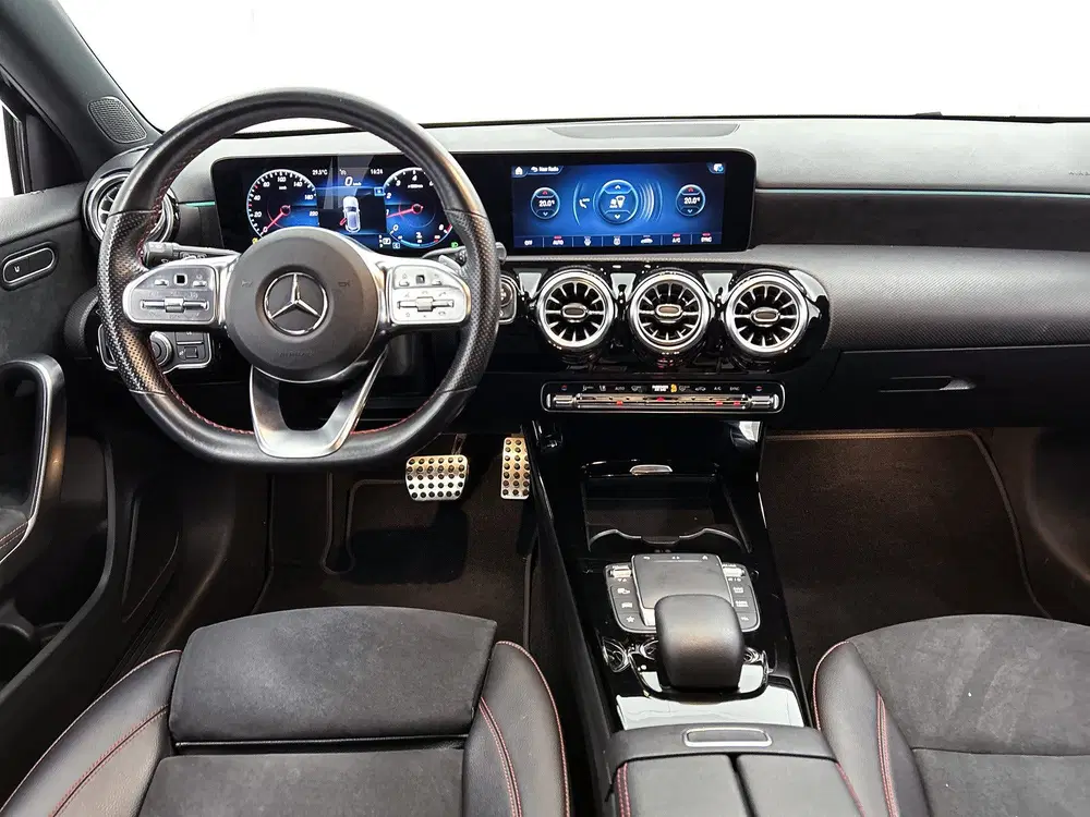 Mercedes-Benz A-Klasse 180 AMG Line Amg Line Styling uit 2023, foto 4