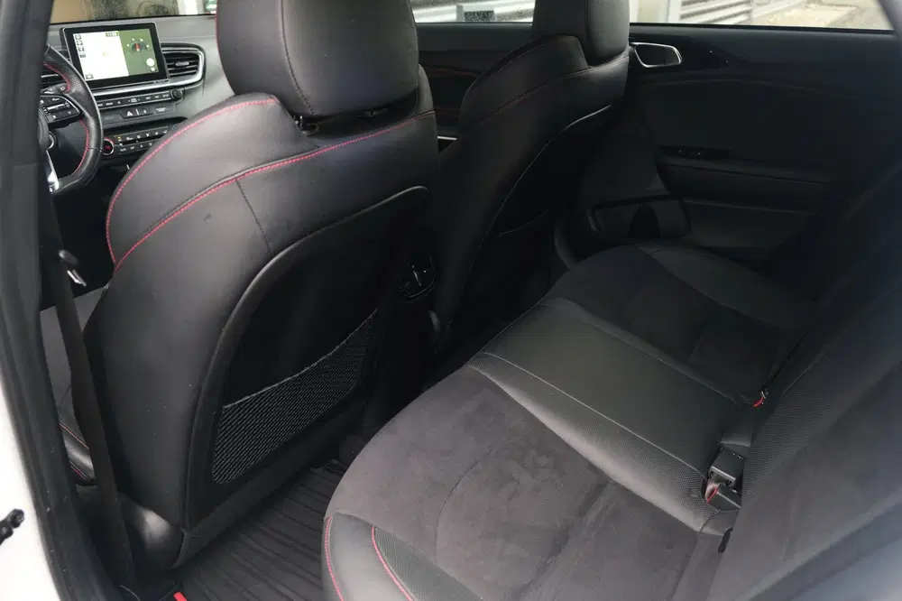 Kia ProCeed 1.6 T-GDI 204pk GT-Line Aut Pano Navi Cam uit 2019, foto 10