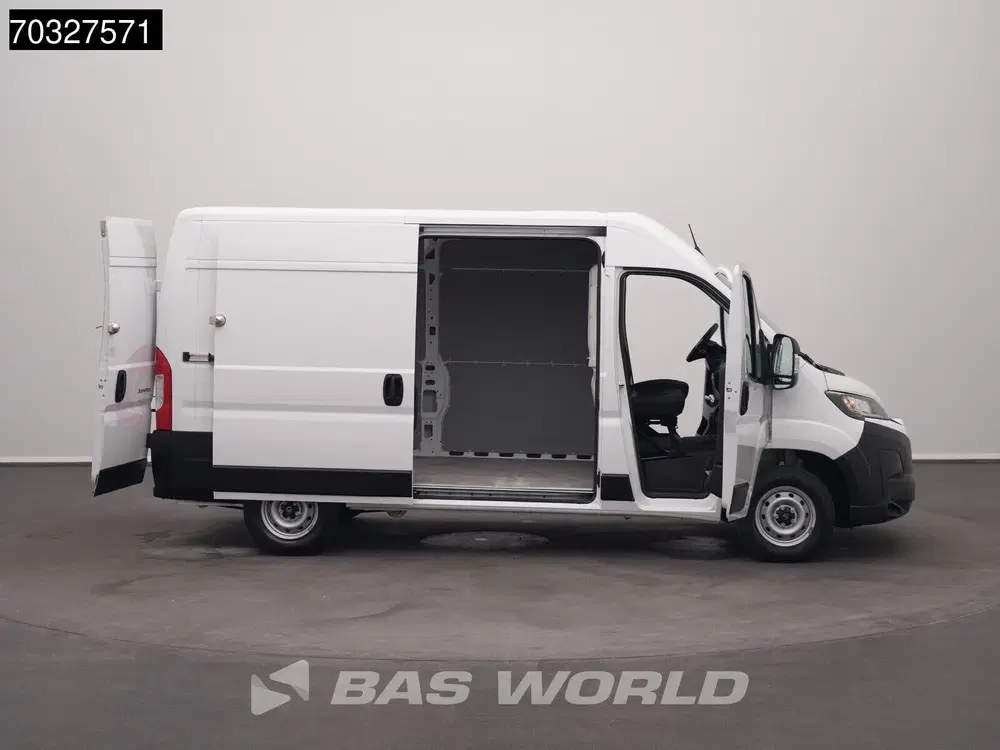 Citroën Jumper 120pk Nwe model L2H2 Airco Cruise Parkeers uit 2025, foto 7