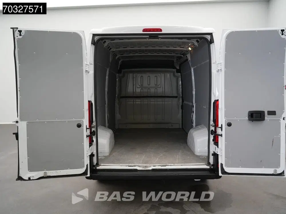 Citroën Jumper 120pk Nwe model L2H2 Airco Cruise Parkeers uit 2025, foto 8