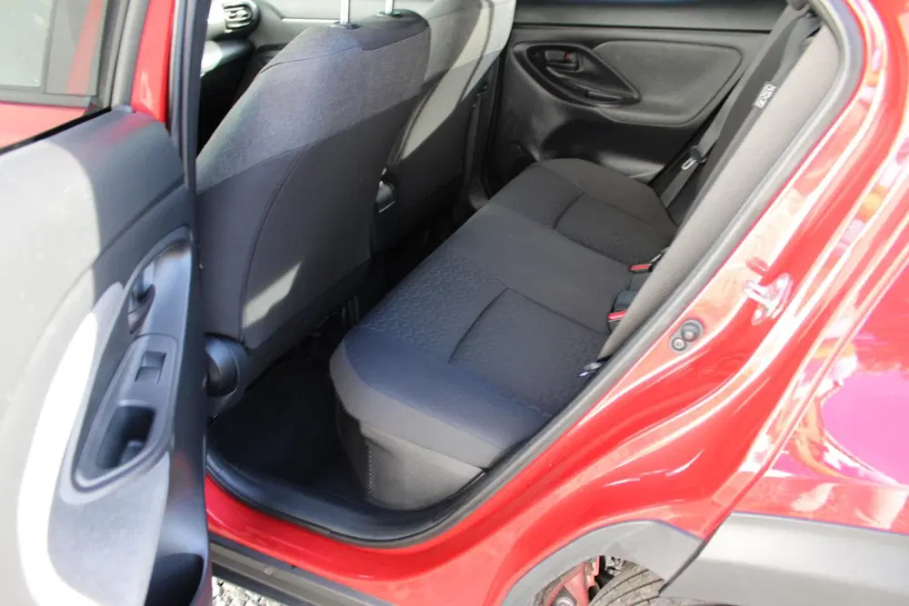Toyota Yaris Cross 1.5 Hybrid First Edition Automaat uit 2022, foto 13