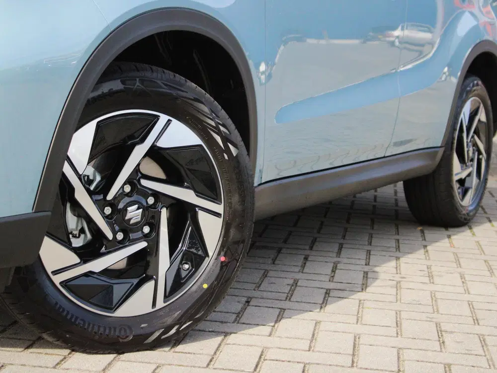 Suzuki Vitara 1.4 Boosterjet Smart Hybrid Style Automaat uit 2026, foto 2