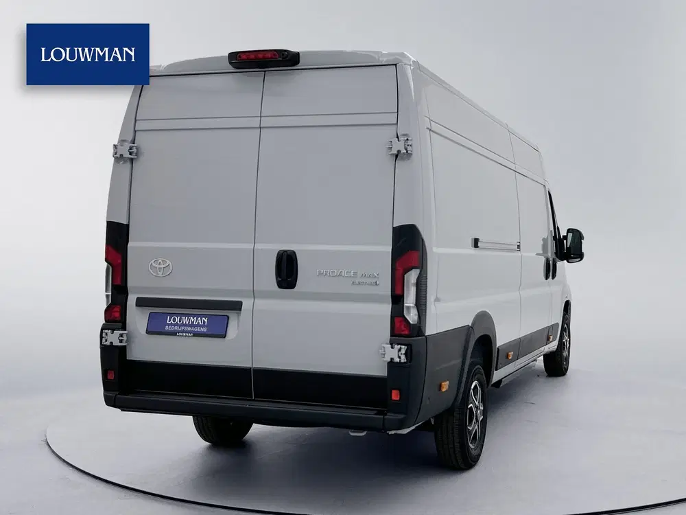 Toyota Proace 3.5t L3H2 Challenger Heavy 110 kW uit 2024, foto 3