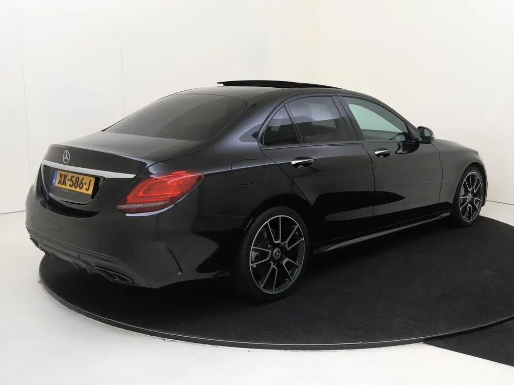 Mercedes-Benz C-Klasse 180 Premium Plus Pack uit 2019, foto 4
