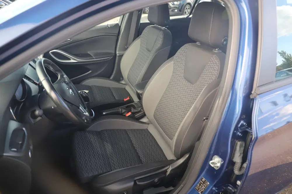 Opel Astra 1.2 Business Edition 131PK Trekhaak uit 2020, foto 7