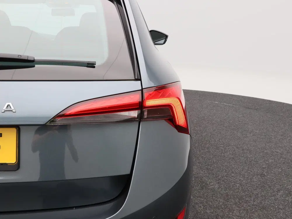 Skoda Scala 1.0 TSi 115 Pk Ambition uit 2019, foto 14