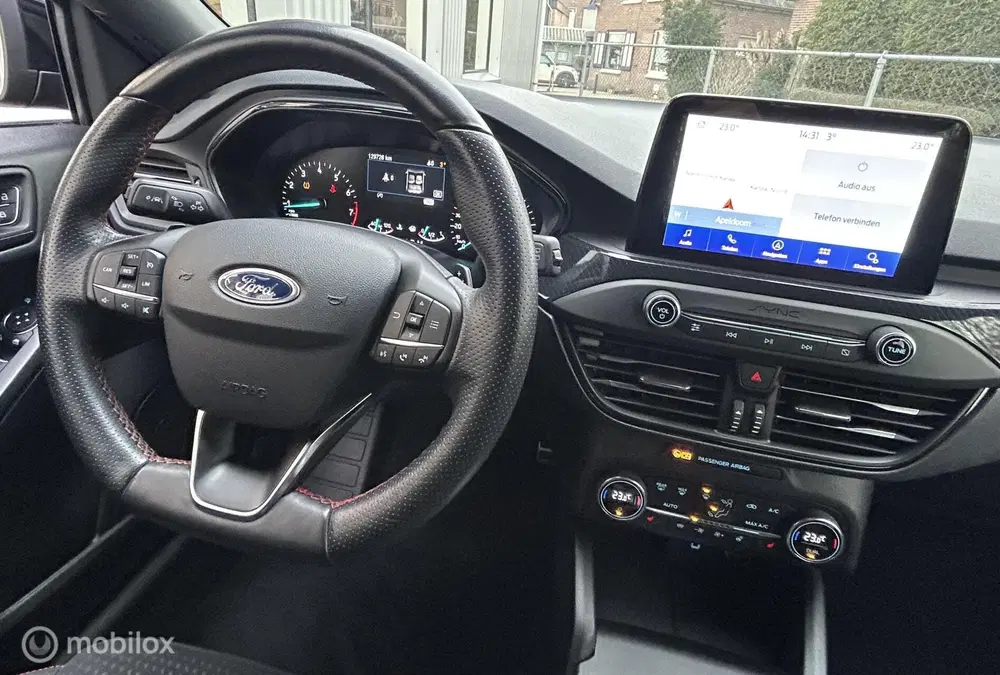 Ford Focus 1.5 EcoBoost ST Line AUTOM. 150 PK uit 2020, foto 14