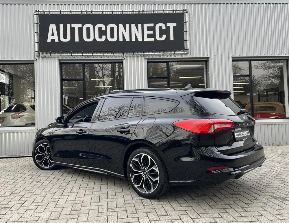Ford Focus 1.5 EcoBoost ST Line AUTOM. 150 PK uit 2020, foto 3
