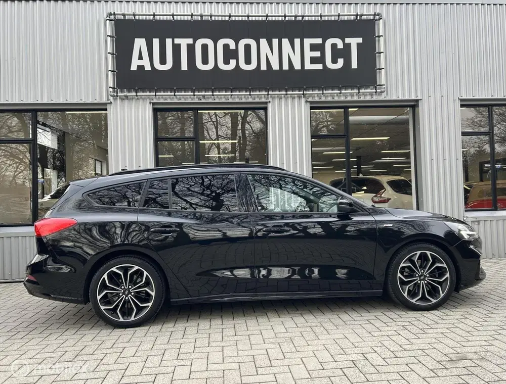Ford Focus 1.5 EcoBoost ST Line AUTOM. 150 PK uit 2020, foto 5