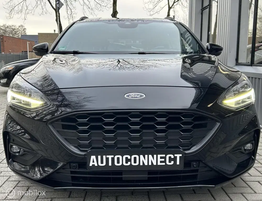 Ford Focus 1.5 EcoBoost ST Line AUTOM. 150 PK uit 2020, foto 6