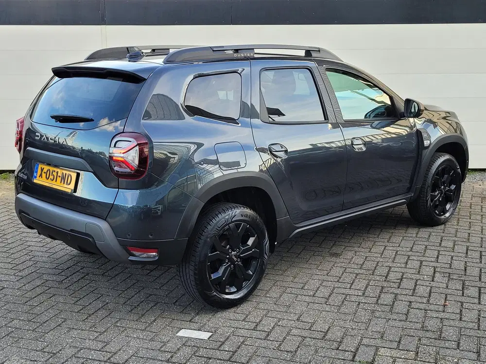Dacia Duster 1.0 TCe 100 ECO-G Extreme uit 2023, foto 4