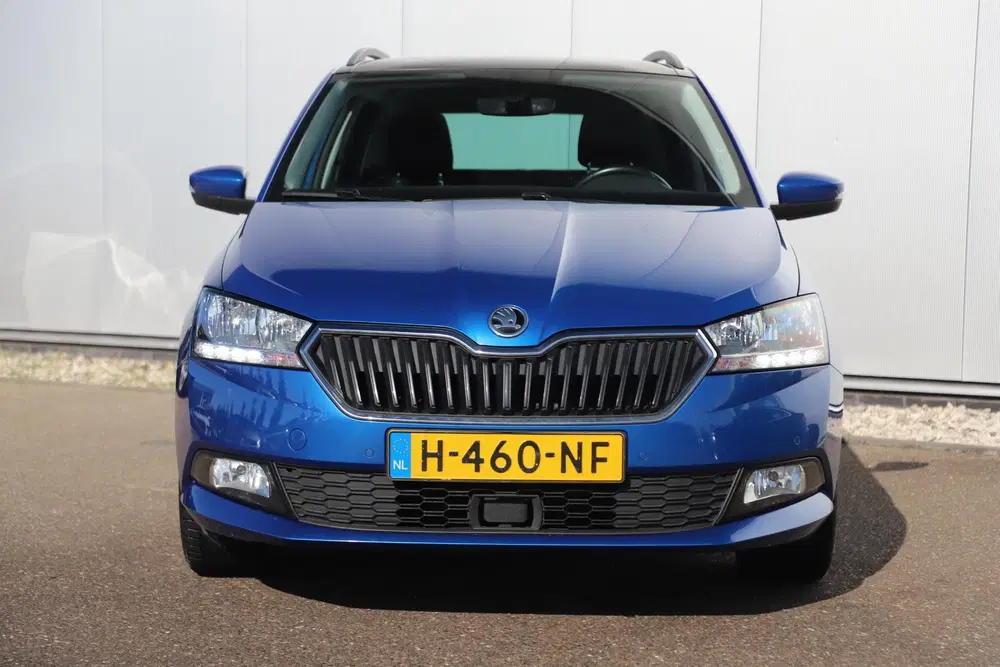 Skoda Fabia 1.0 TSI Business Edition 95PK Panoramadak uit 2020, foto 2
