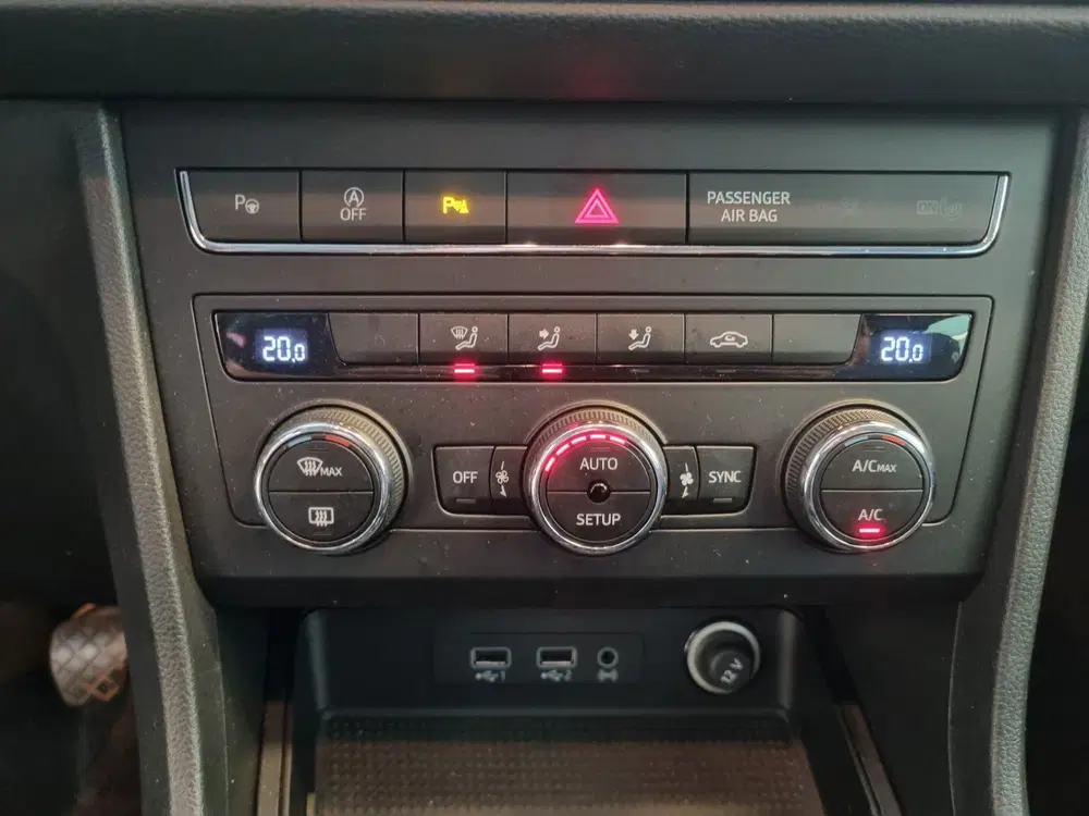 SEAT Ateca 1.0 EcoTSI Style Business Intense zeer net uit 2019, foto 14
