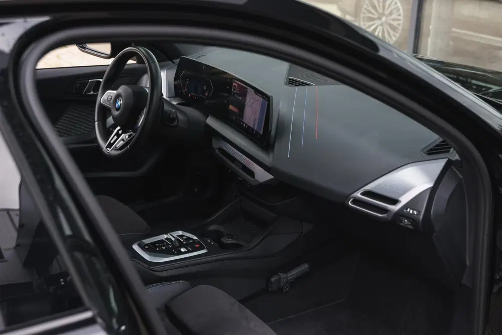 BMW 1-serie 120 M Sport Automaat uit 2025, foto 10