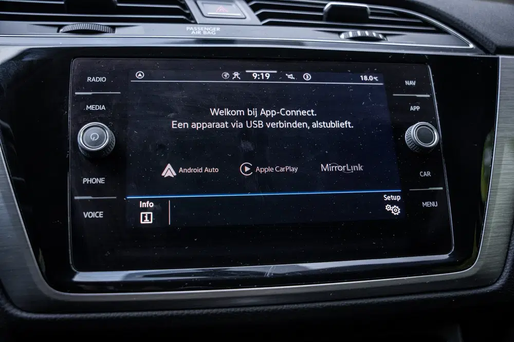 Volkswagen Touran 1.5 TSI Highline 7p uit 2020, foto 12
