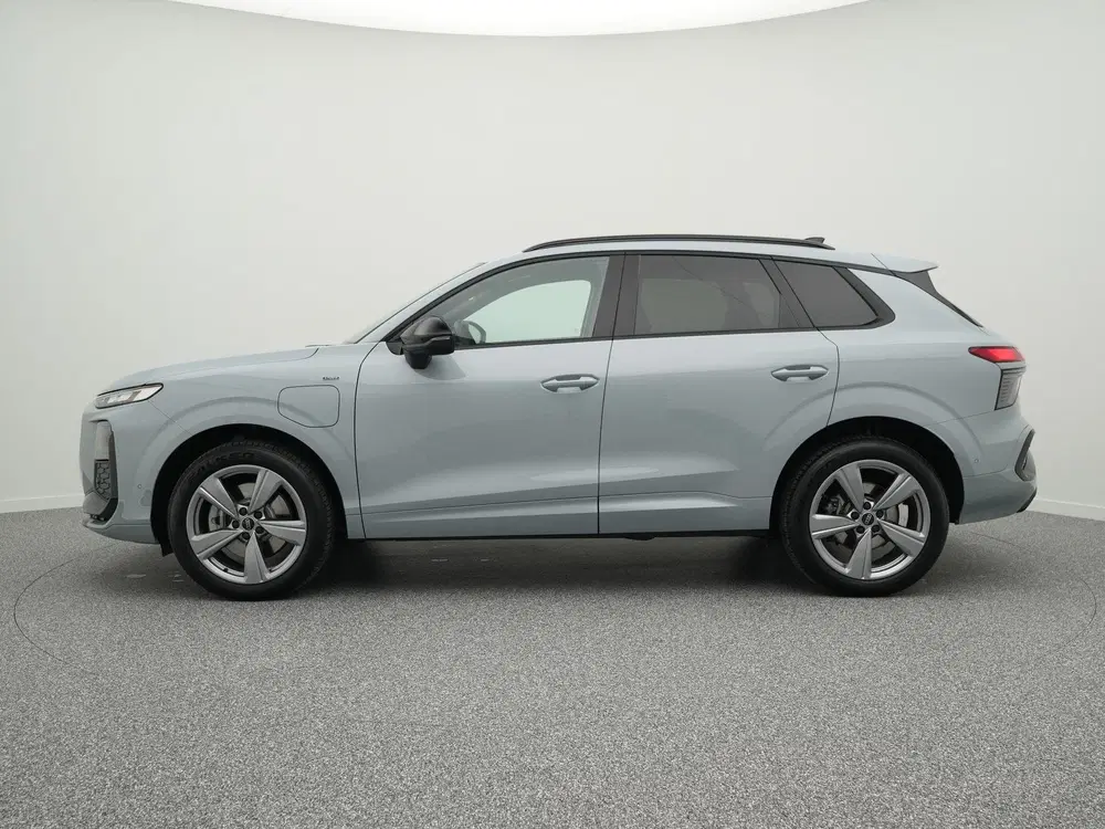 Audi Q3 S-Line 1.5 e-hybrid 272 PK uit 2026, foto 14