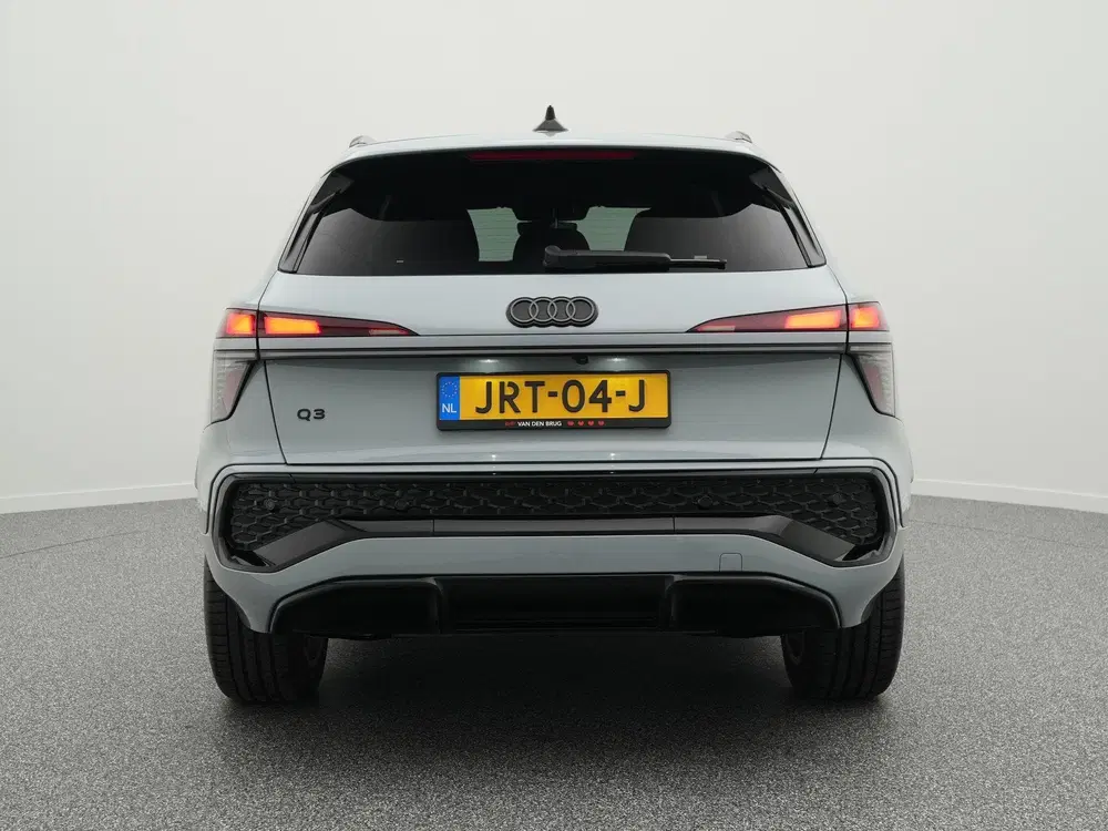 Audi Q3 S-Line 1.5 e-hybrid 272 PK uit 2026, foto 5