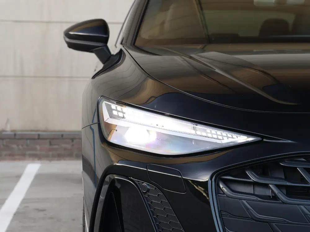 Audi A6 2.0 e-hybrid quattro S edition 299pk uit 2025, foto 14