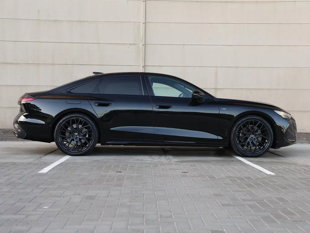 Audi A6 2.0 e-hybrid quattro S edition 299pk uit 2025, foto 2