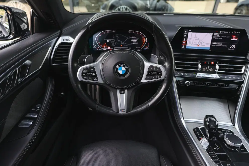 BMW 8-serie Coupé 840i M Sport Automaat uit 2021, foto 3